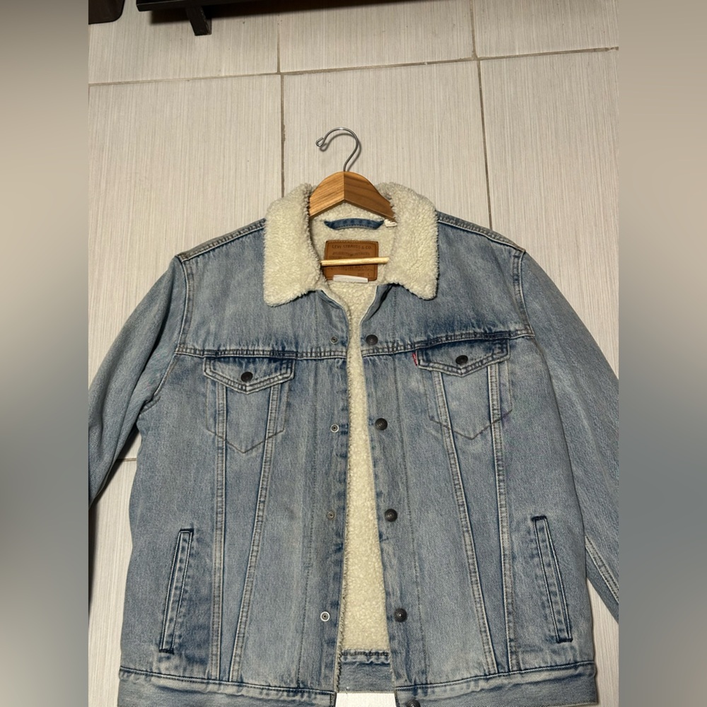 Levi's Cream Sherpa Jacket
